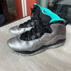 Air Jordan 10 Retro 30th BG  Lady Liberty Size 5 Youth EUC